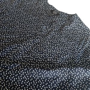 Jones New York Signature long sleeve polka dot blouse size Large